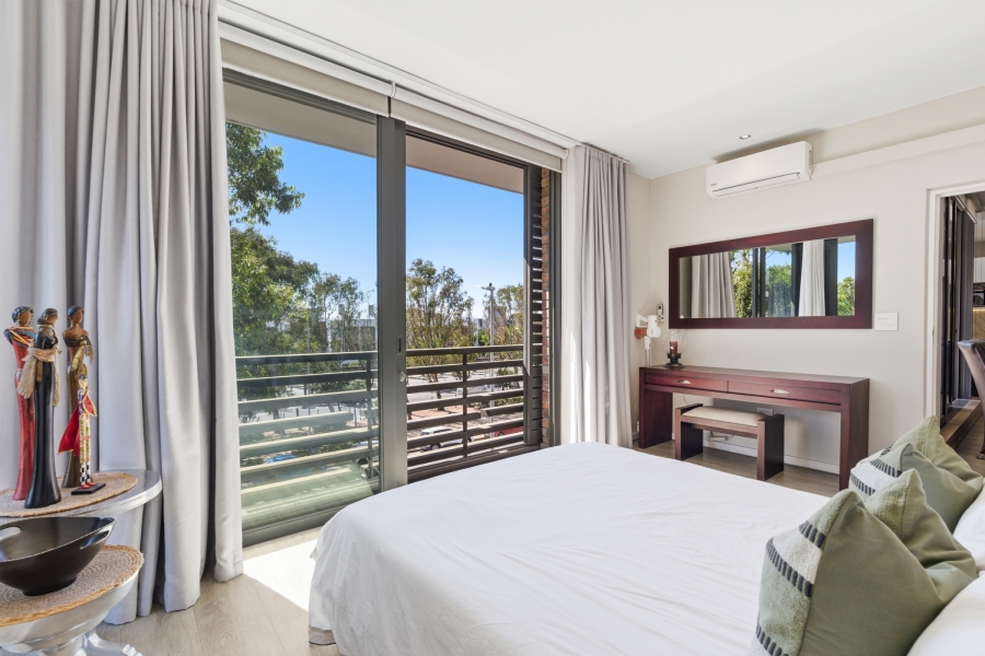 2 Bedroom Property for Sale in Green Point Western Cape